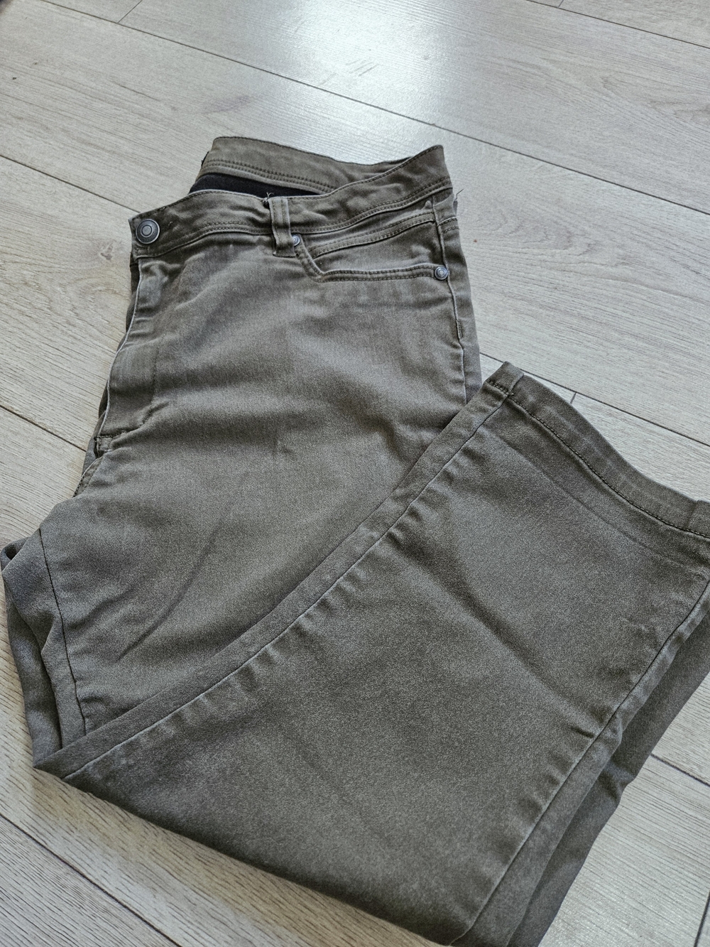 5/35$ SUKO JEANS Olive Khaki Green 3/4 Crop Capri Pants Stretch Denim Size 14🔥